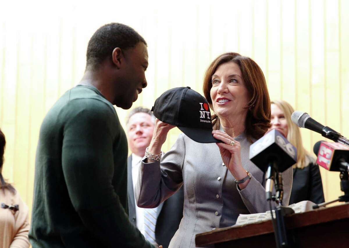 lieutenant governor of new york kathy hochul gives kinimo ngoran