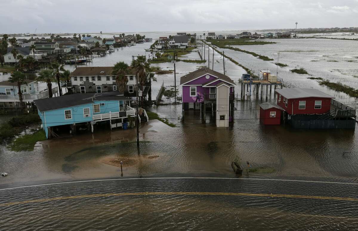 Photos Tropical Storm Beta Floods Parts Of Texas