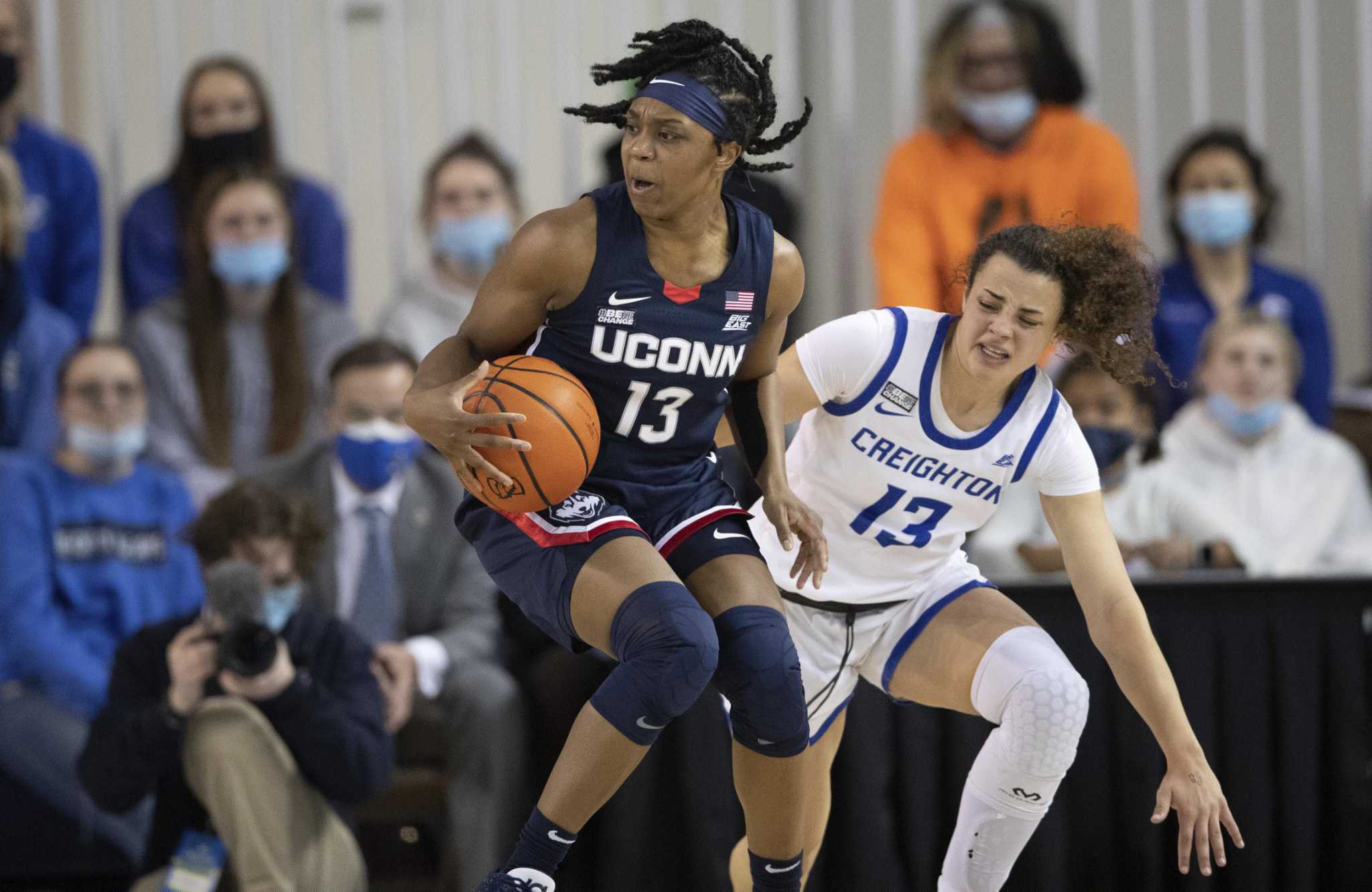 Uconn Womens Basketball Saved By Seniors Defeats Creighton Without