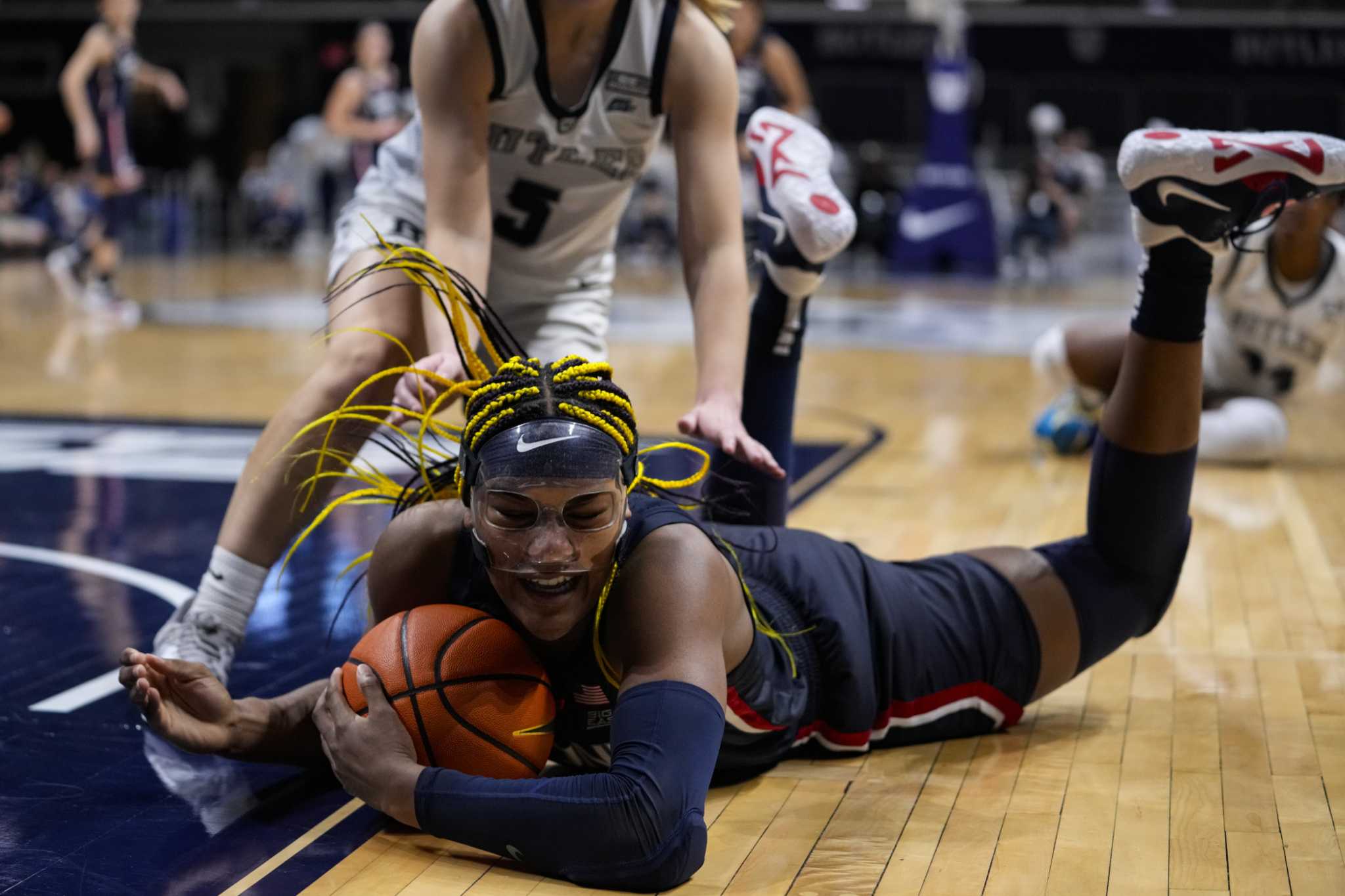 UConn Women S Basketball Managing A Season Unlike Any Other