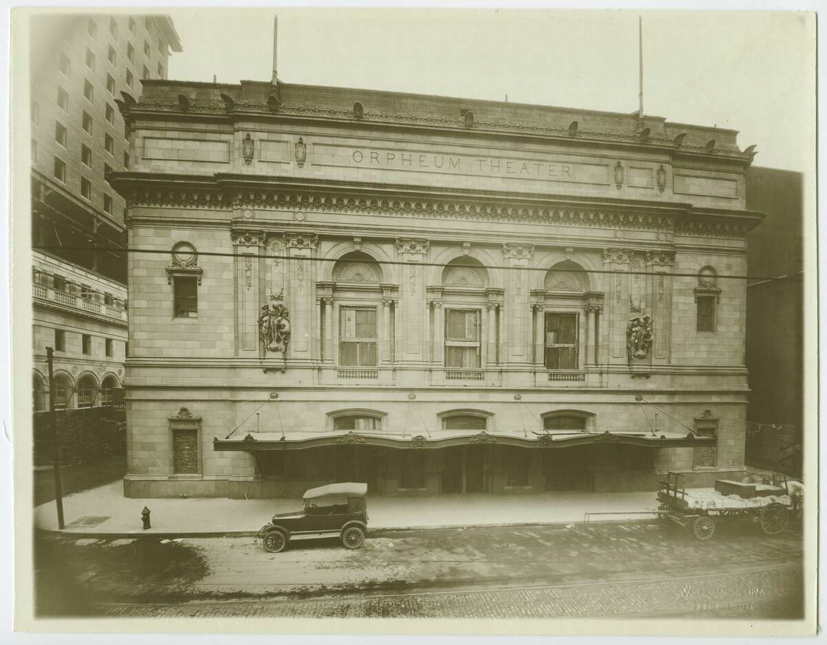 See Inside St Louis Abandoned And Historic Orpheum Theater