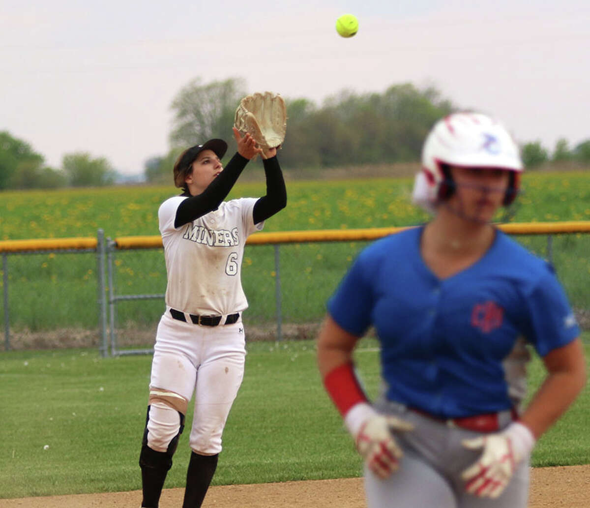 Miners Hit Season Markers Rout Hiltoppers In Scc Softball