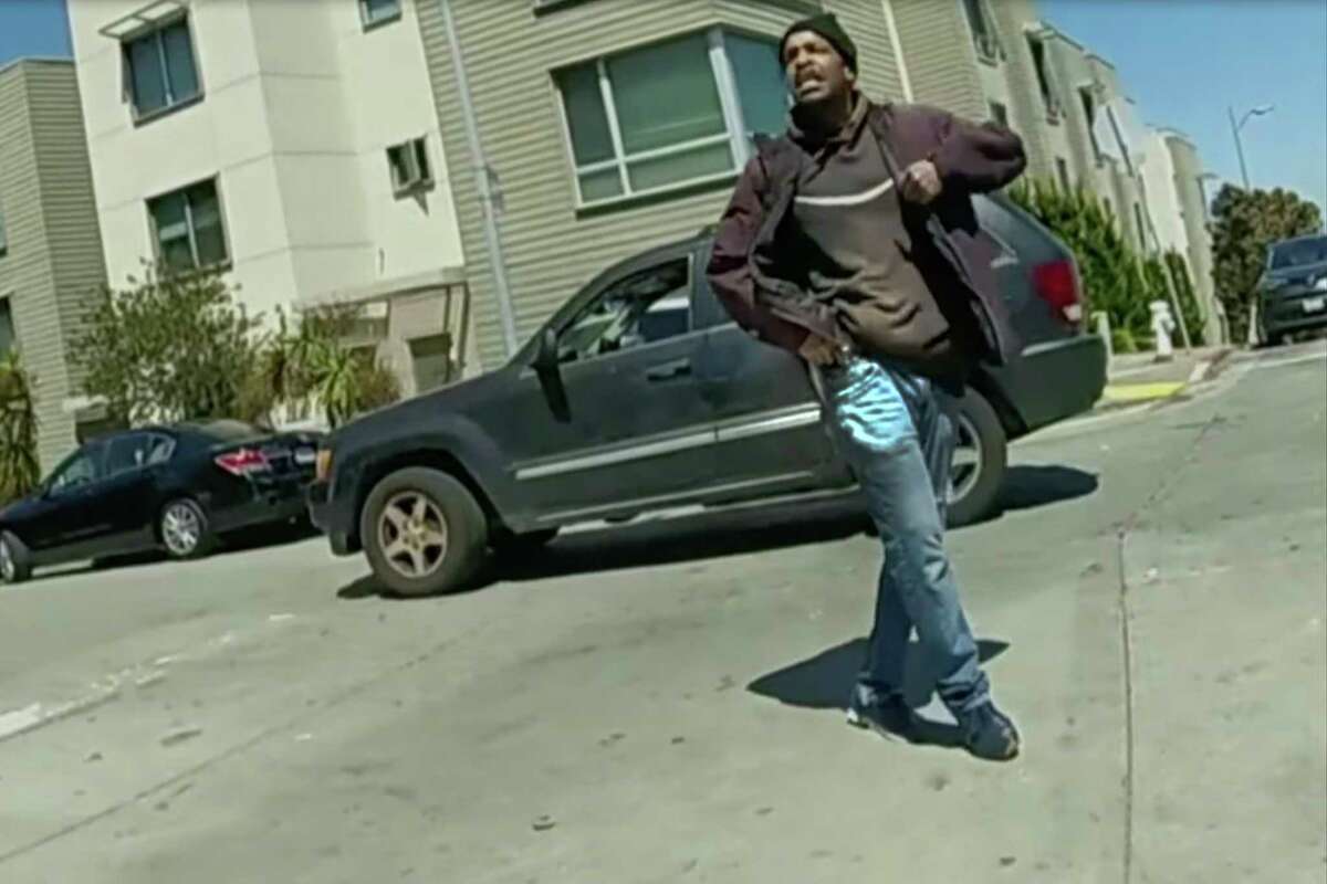 Video Shows S F Police Fatally Shoot Man After He Pointed Pistol