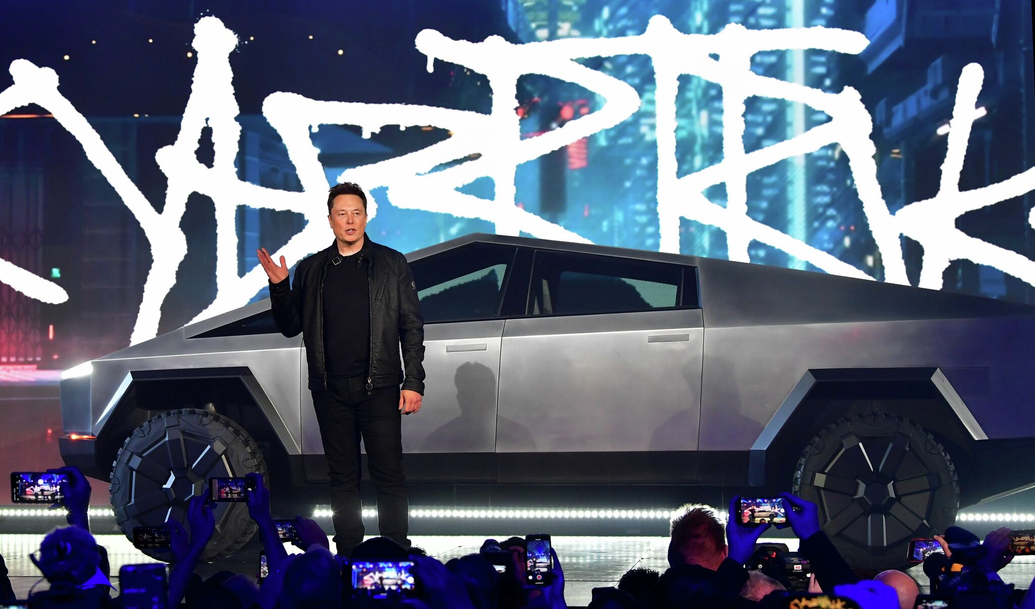 Tesla Cybertruck Leaves Fans Underwhelmed Disappointed