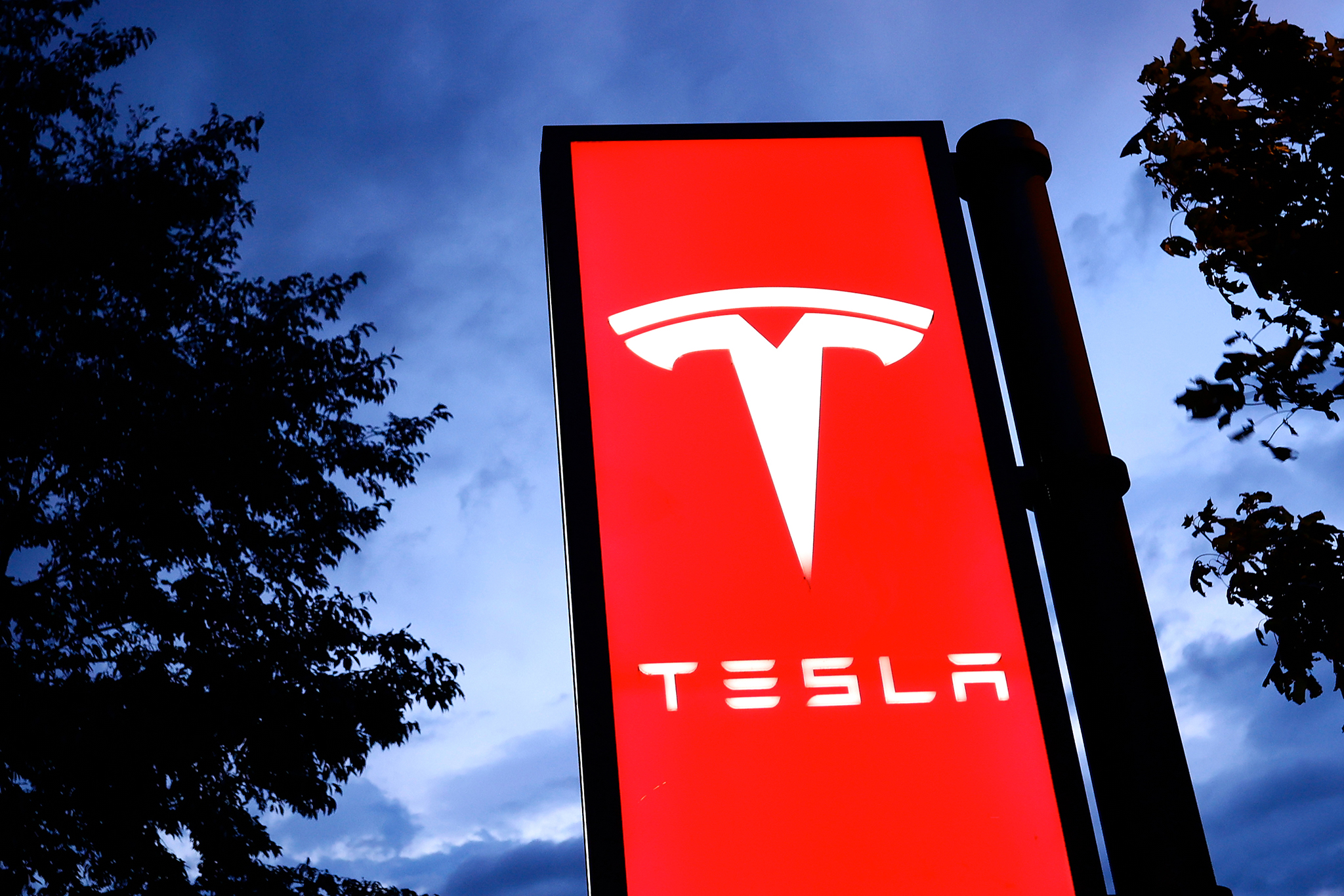 Tesla Plans To Lay Off Of Workers Amid Rapid Company Growth