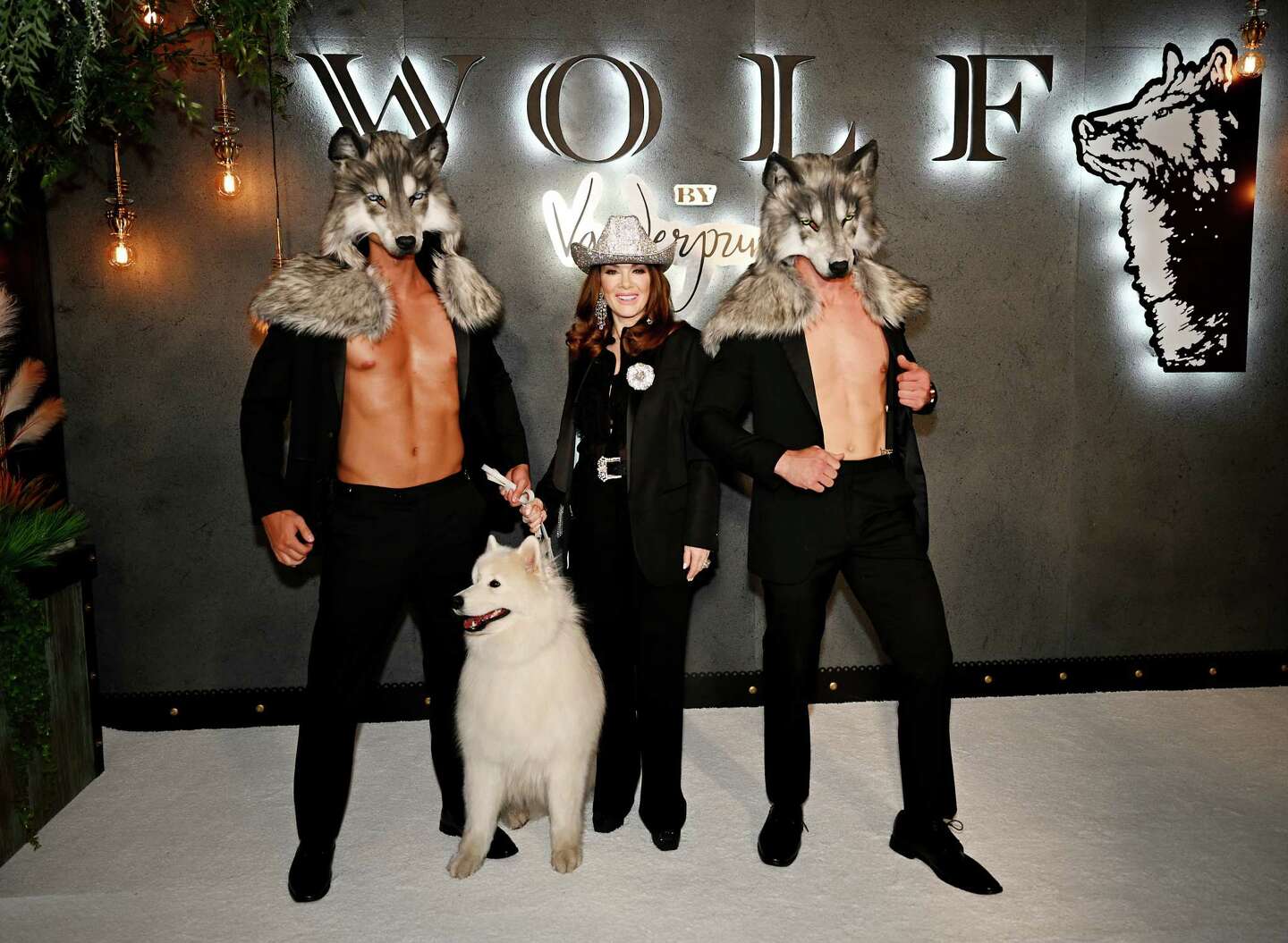 Vanderpump Rules Star Opens Restaurant Wolf In Lake Tahoe