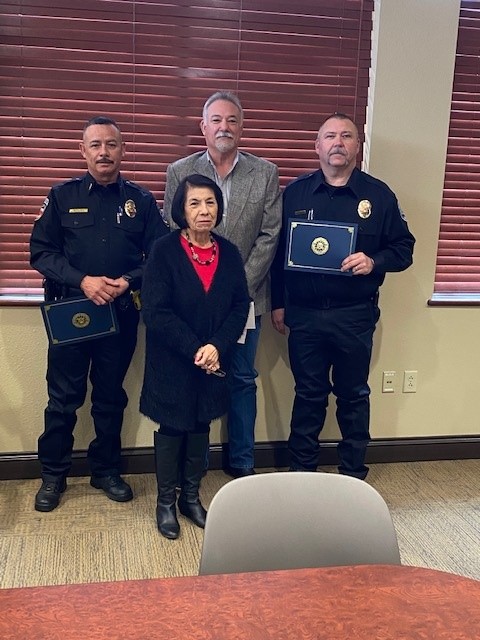 Fbi Honors Muleshoe Police Officers For Efforts In Locating Violent Sex