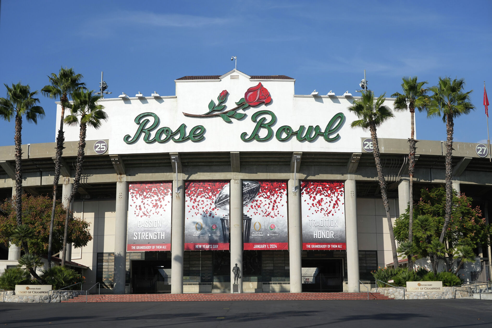 Rose Bowl Traditions Axed Because Of College Football Playoff Changes