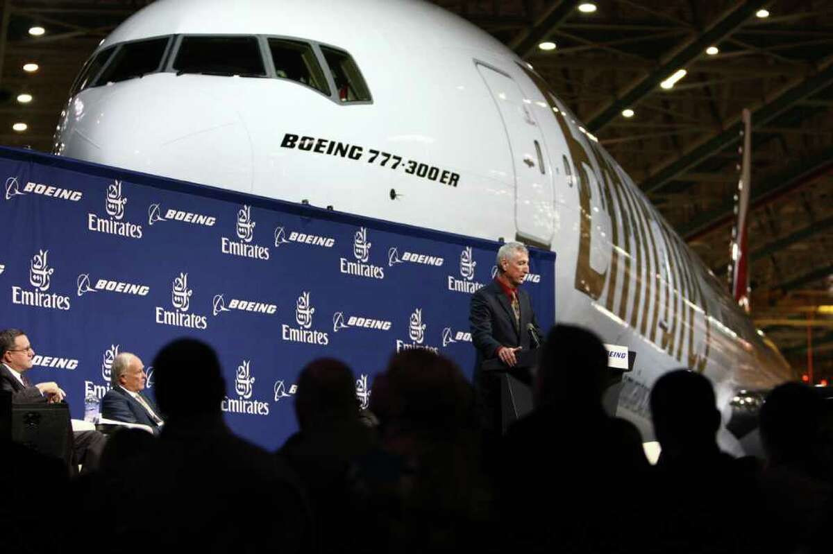 Boeing Delivers Th