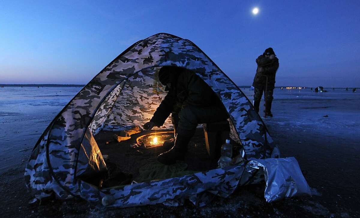 Зима близко но в палатке короля севера всегда горячо