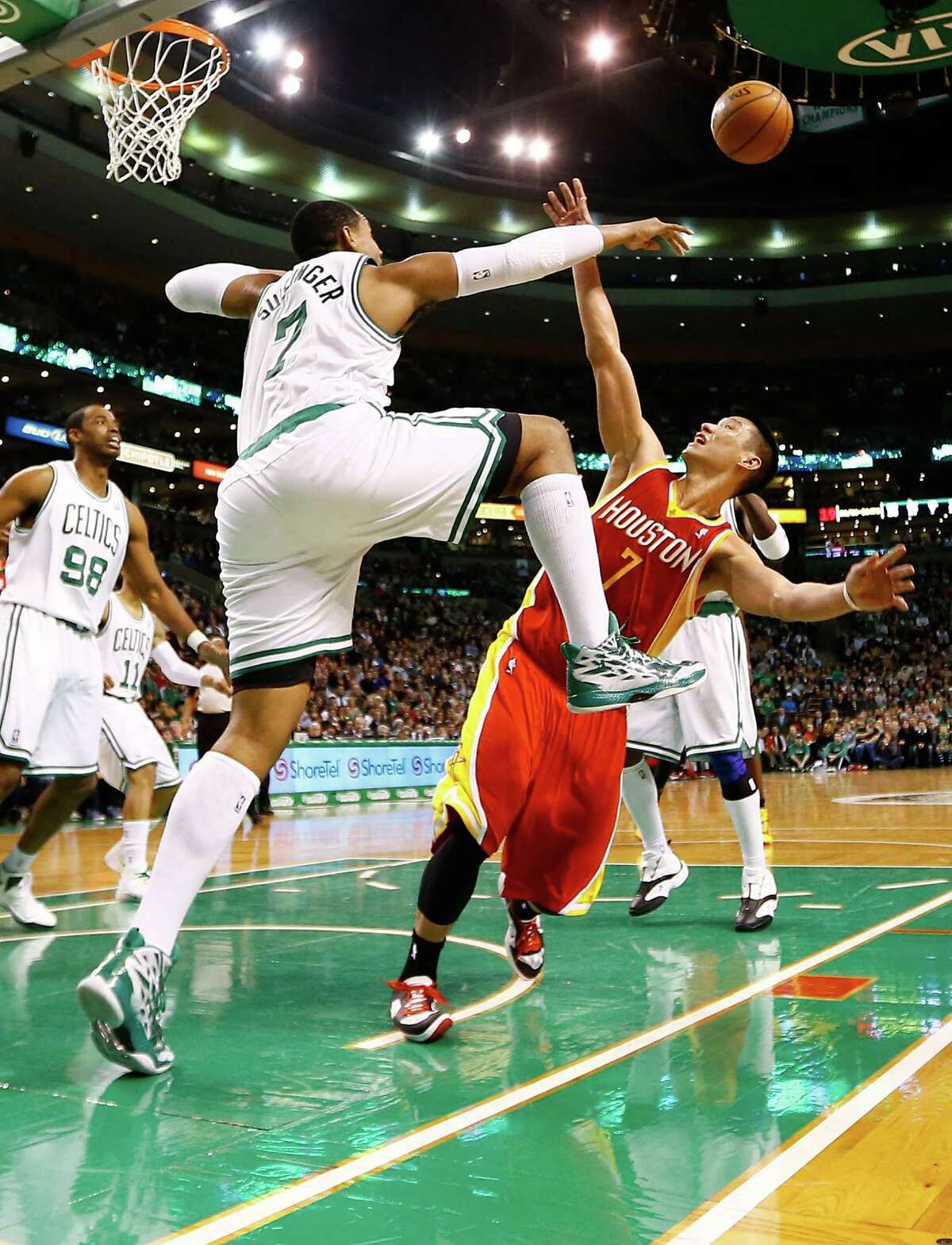 Rockets Misfire In Loss To Celtics