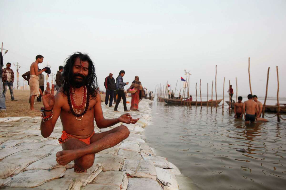Awesome Photos Of Hindu Pilgrims In India