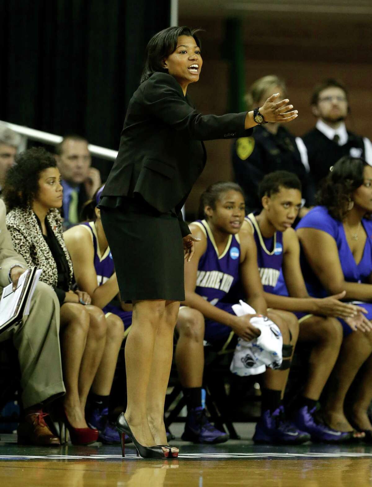 PV Women S Basketball Coach To Join Baylor Staff