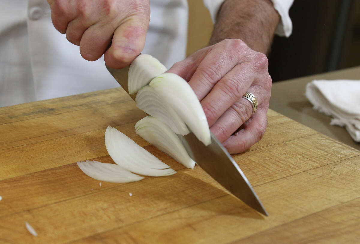 How To Cook Cutting An Onion Without Tears