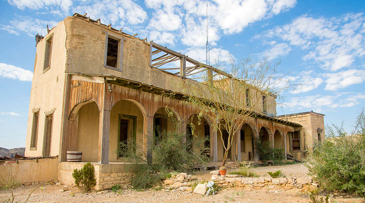 13 Eerie Texas Ghost Towns To Visit This Fall