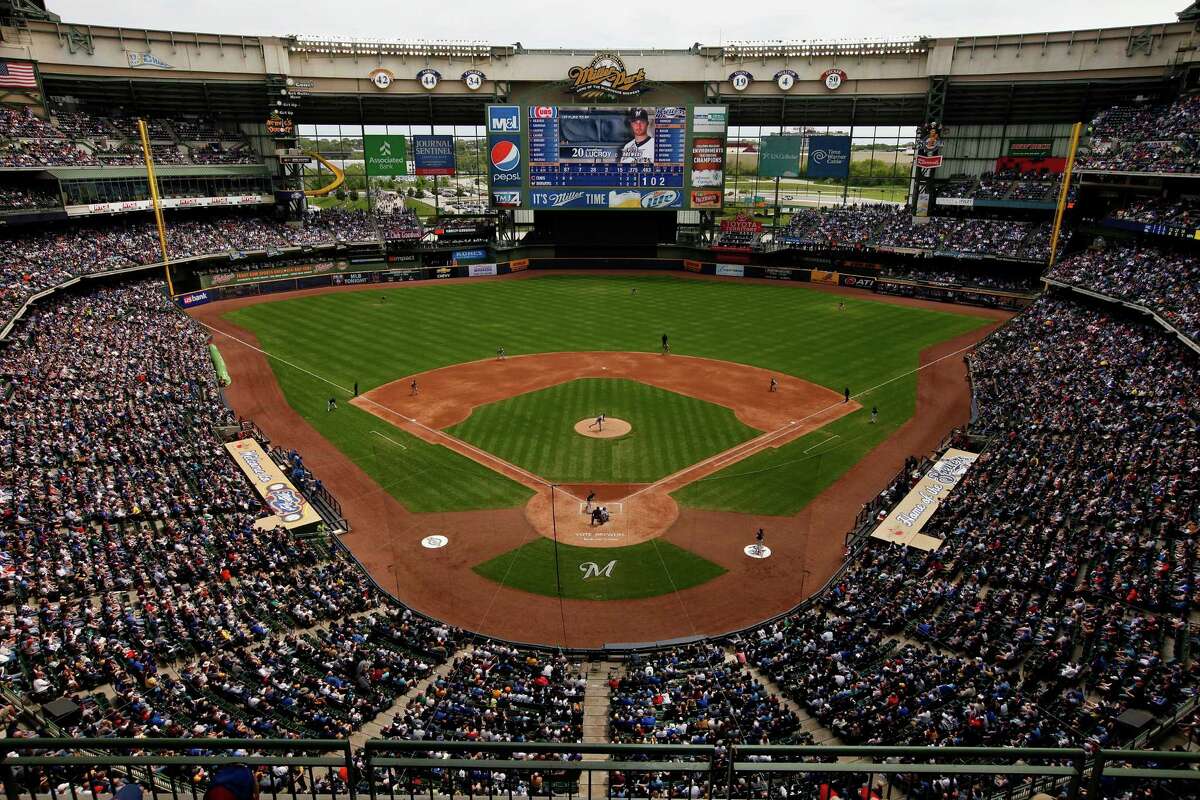 Couple fucking outside miller park stadium