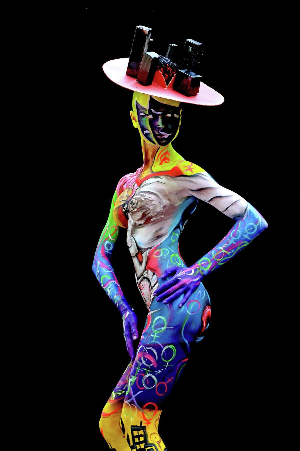 New Yorkers Strip Down For Body Painting Day