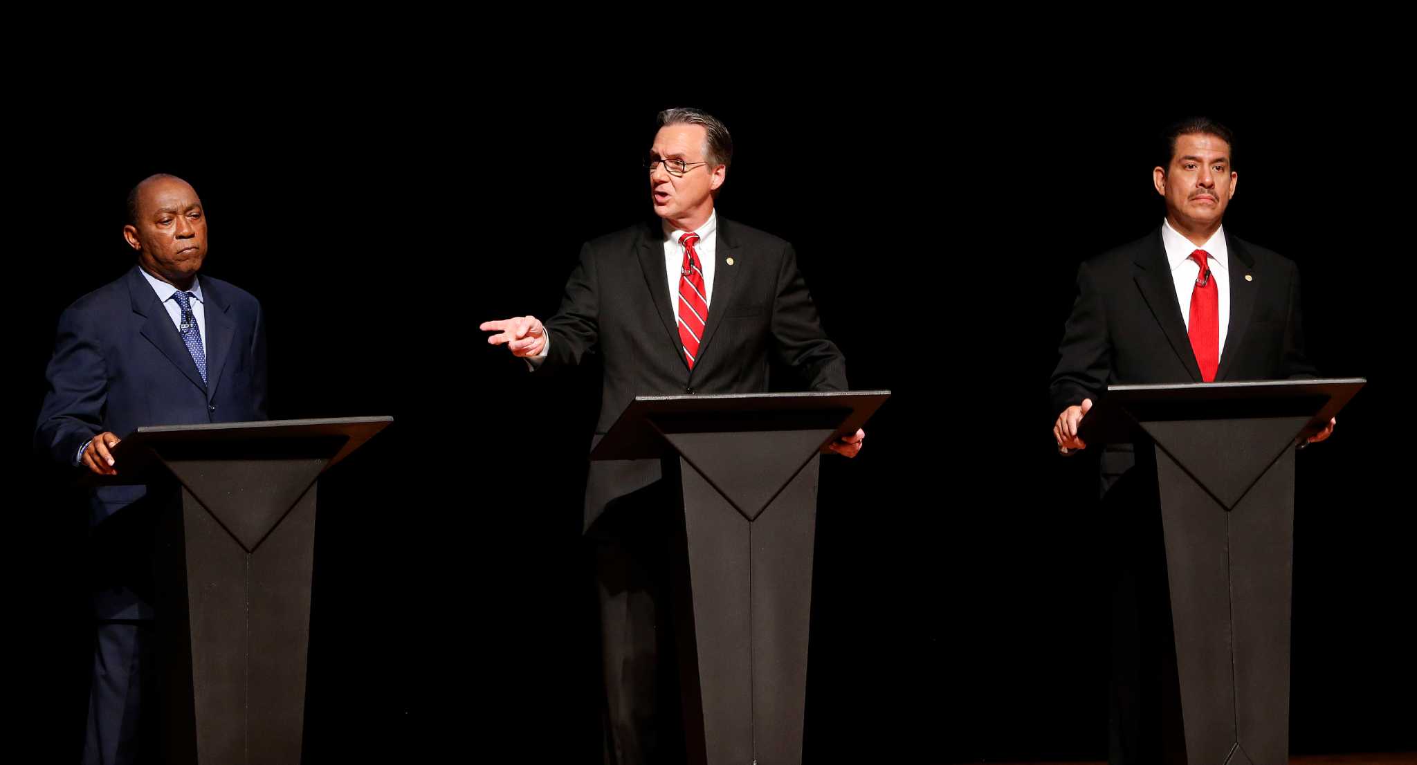 In First Televised Debate Mayoral Candidates Face Tough Questions