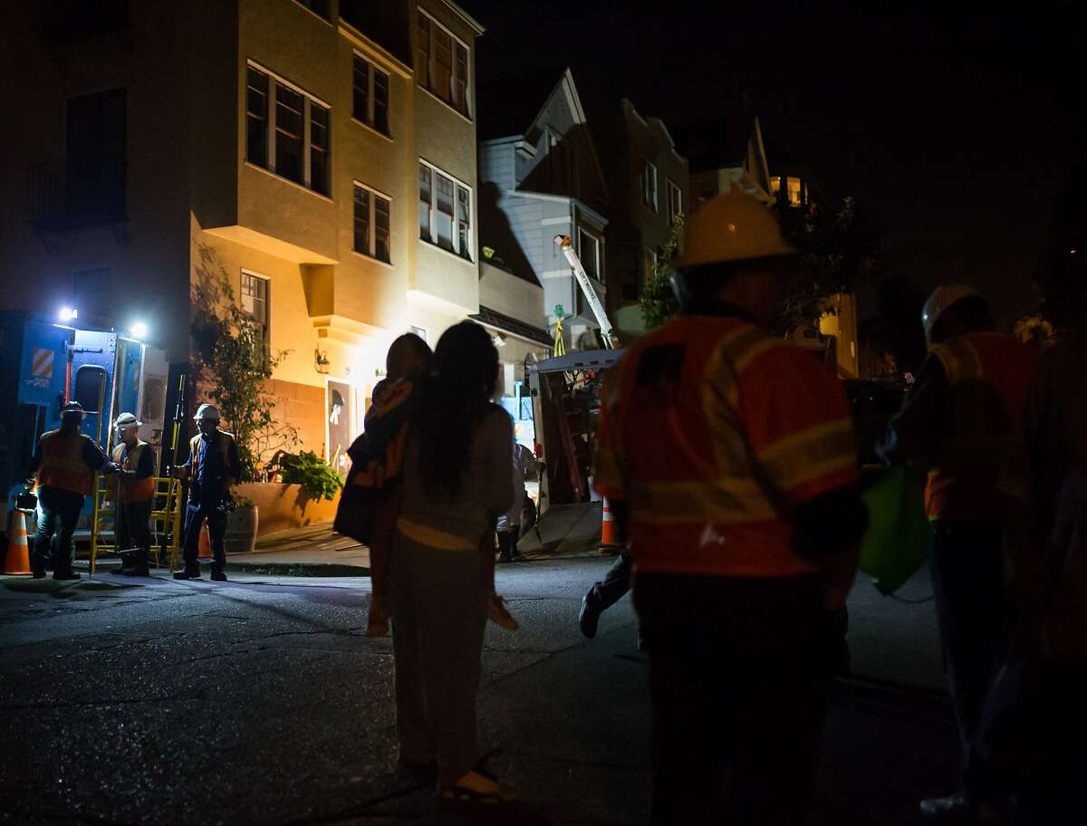 Injured As Pg E Transformer Explodes In Bernal Heights