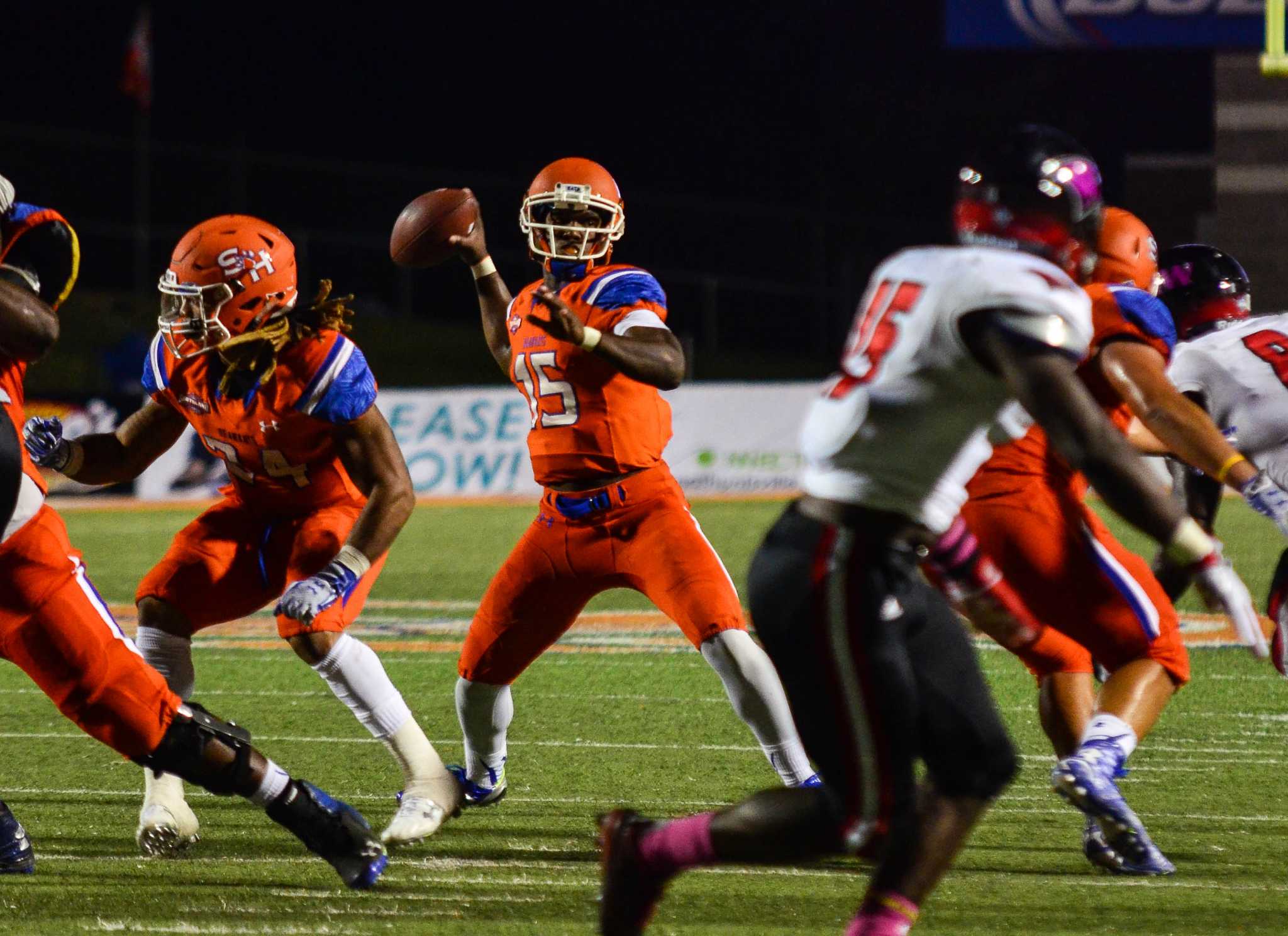 Utsa Football Team Adds Quarterback To The Roster