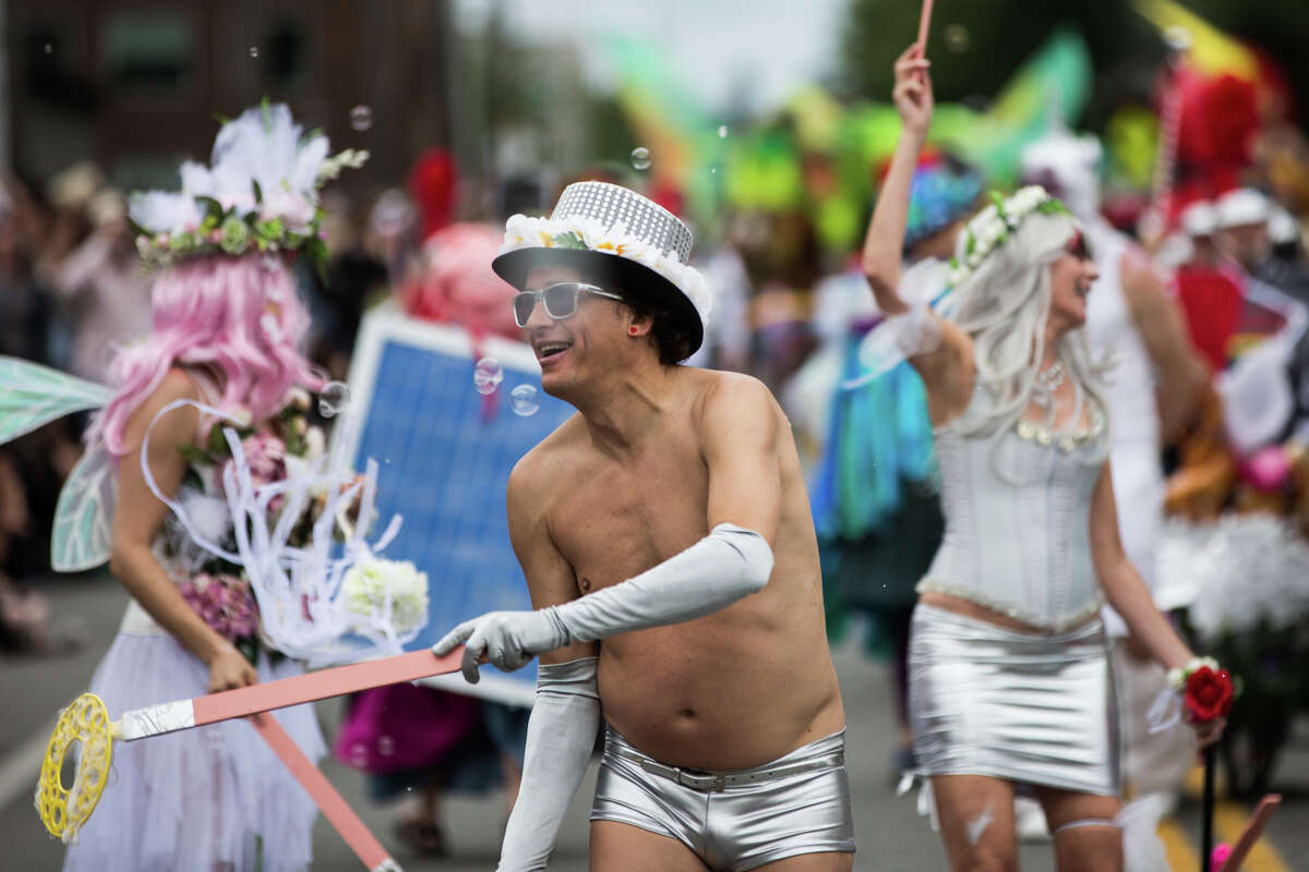 Solstice Parade Thrills Amuses Titillates In Seattle