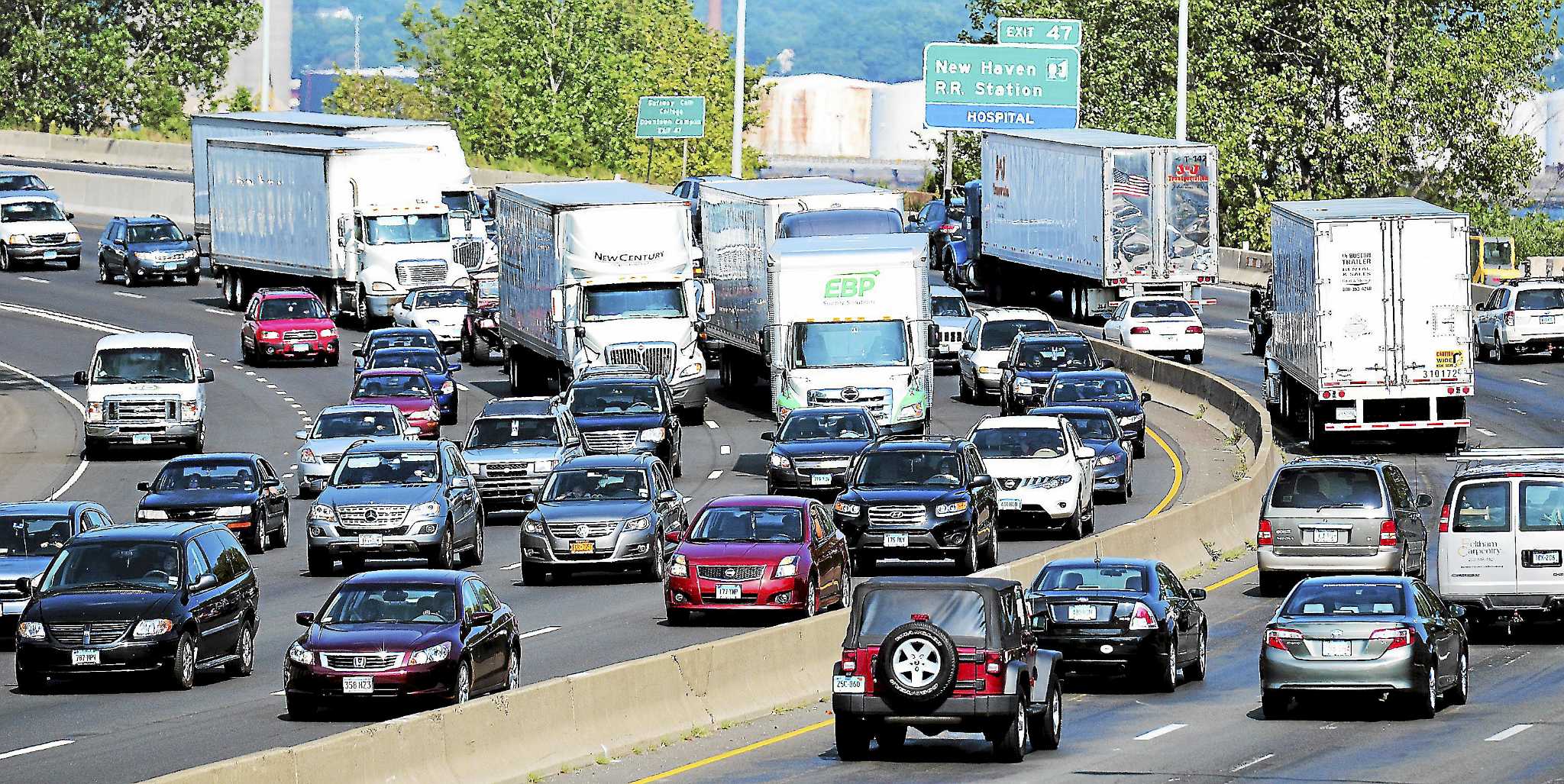 Connecticut State Police DMV Begin Truck Safety Enforcement Blitz