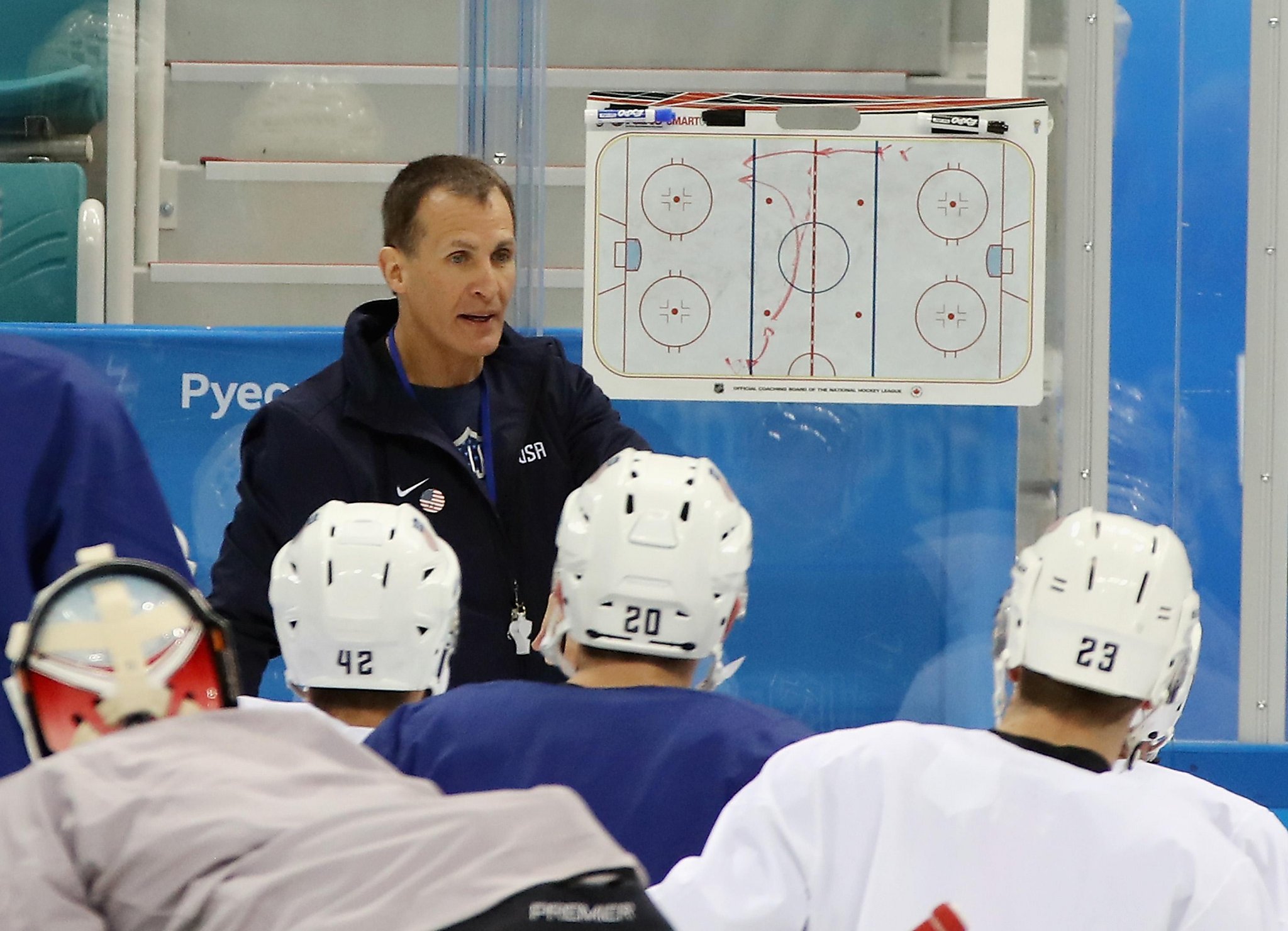 U.S. hockey team hopes to prove doubters wrong