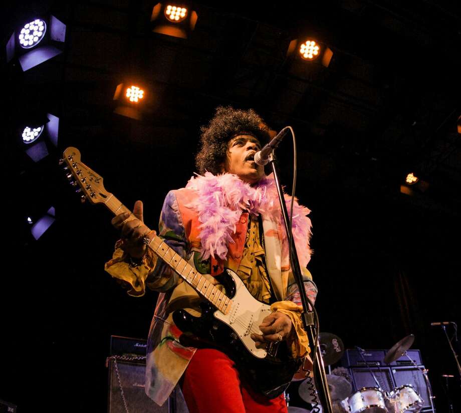 "kiss the sky: the jimi hendrix re-experience" to