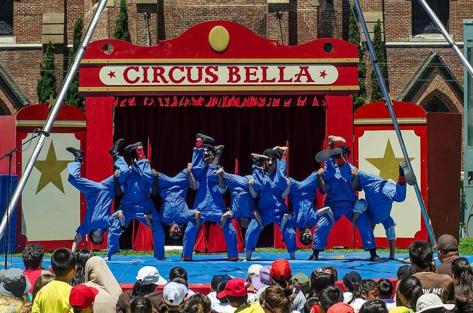 see a free show from circus bella.