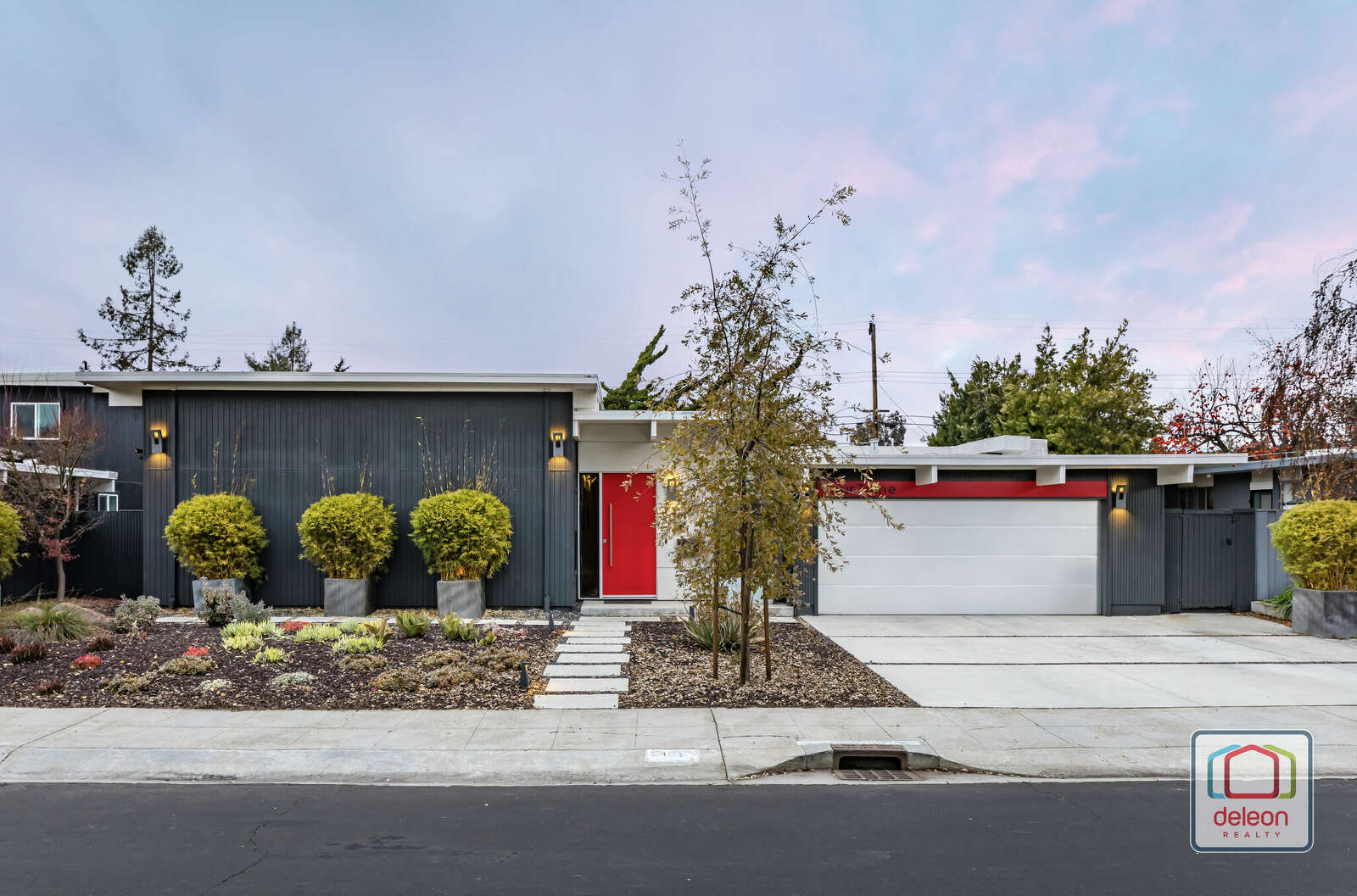 This Palo Alto household was listed for $4 million. Its sale value went even better