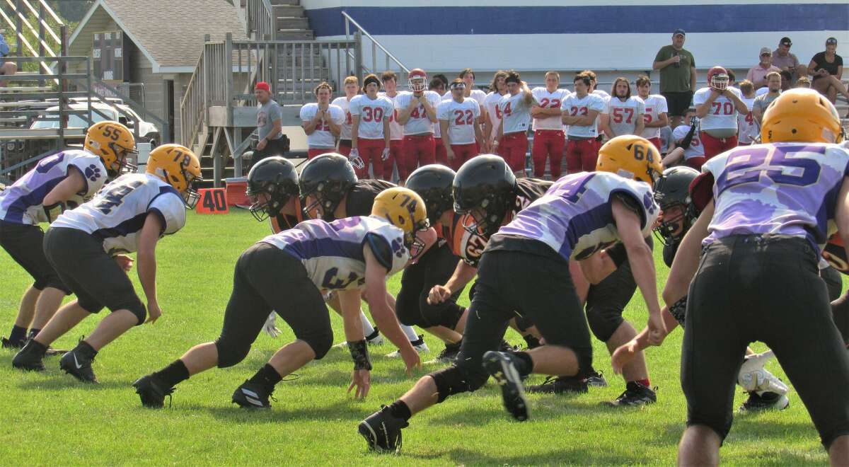Frankfort football prepares for 2022 opponents