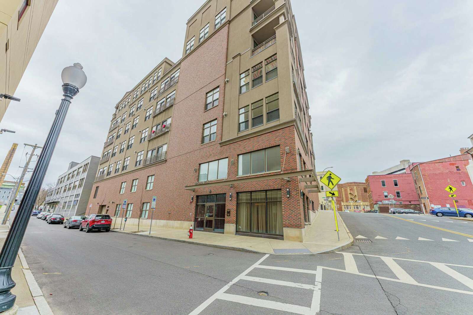 How much does this Albany condo cost?