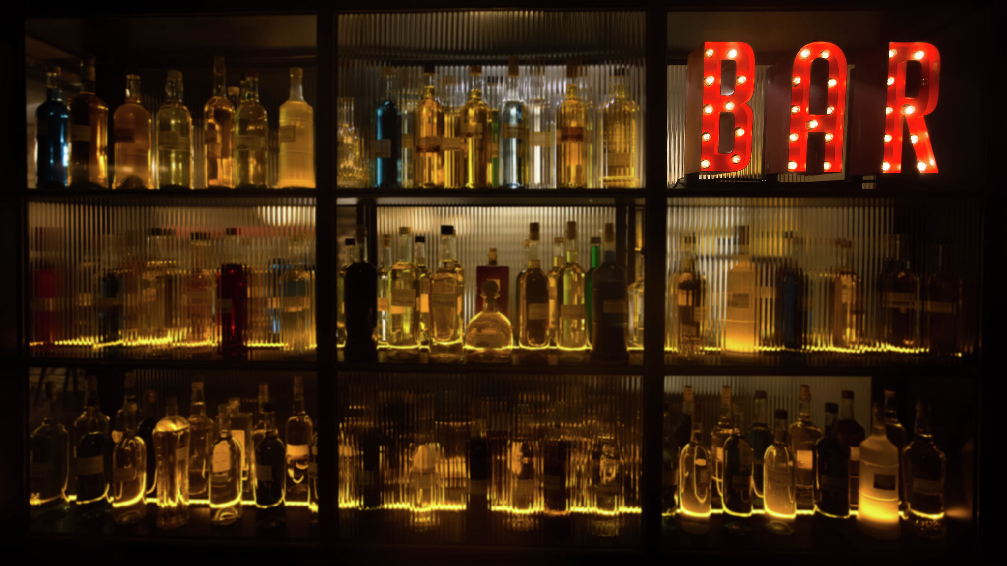 The 25 Top Bars And Places To Grab A Drink In The Houston Area The 25 Top Bars And Places To Grab A Drink In The Houston Area