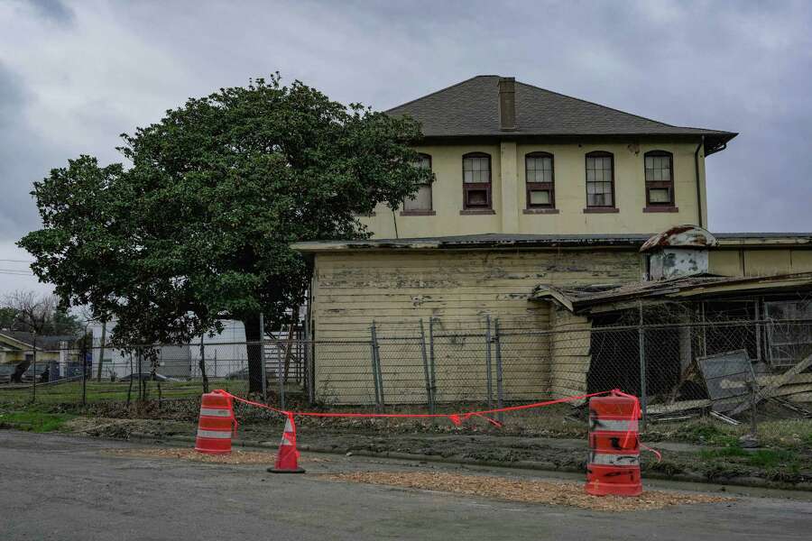 Houston abandoned, vacant buildings Reader survey