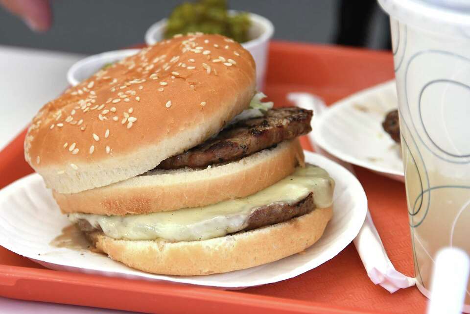 Jumpin' Jack's DriveIn is "Best Burger of 2021" r/Albany