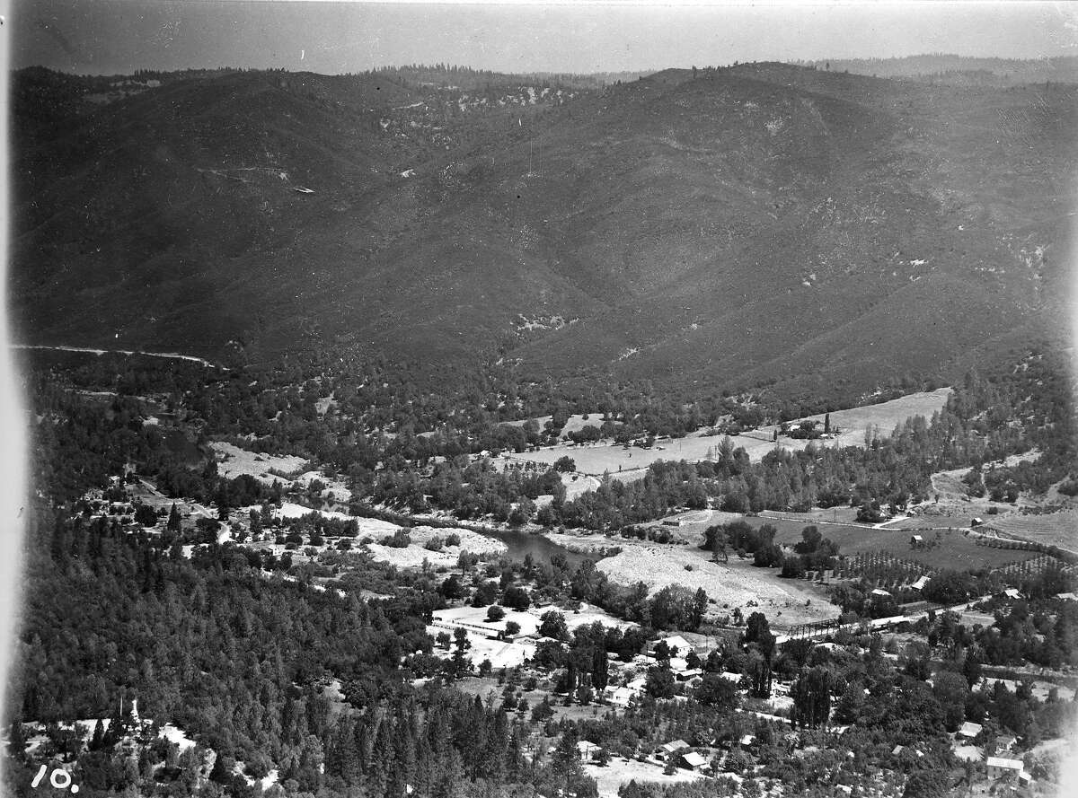 Archive photos: What the High Sierra looked like from above in the 