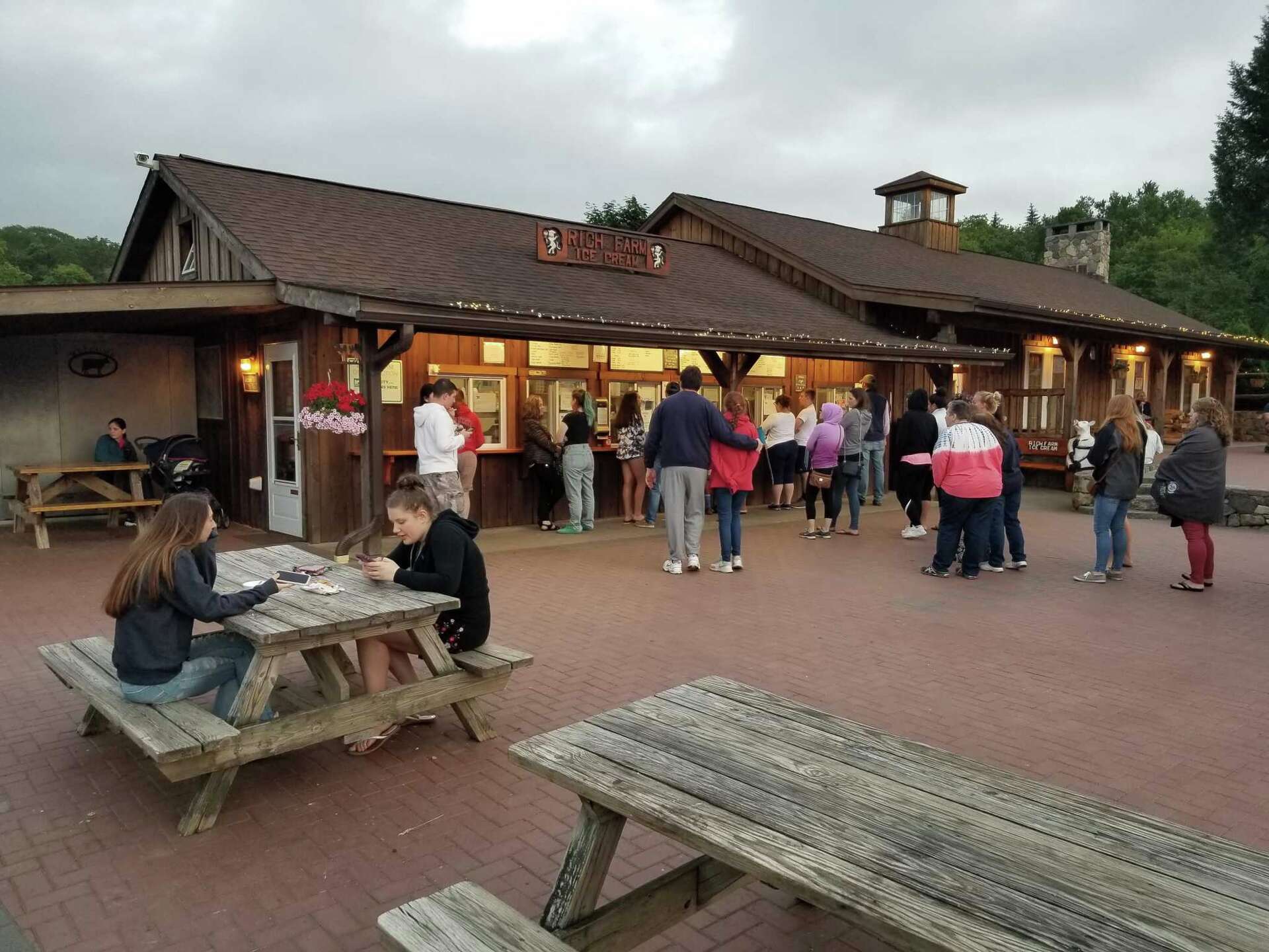 30 mustvisit ice cream shops in CT