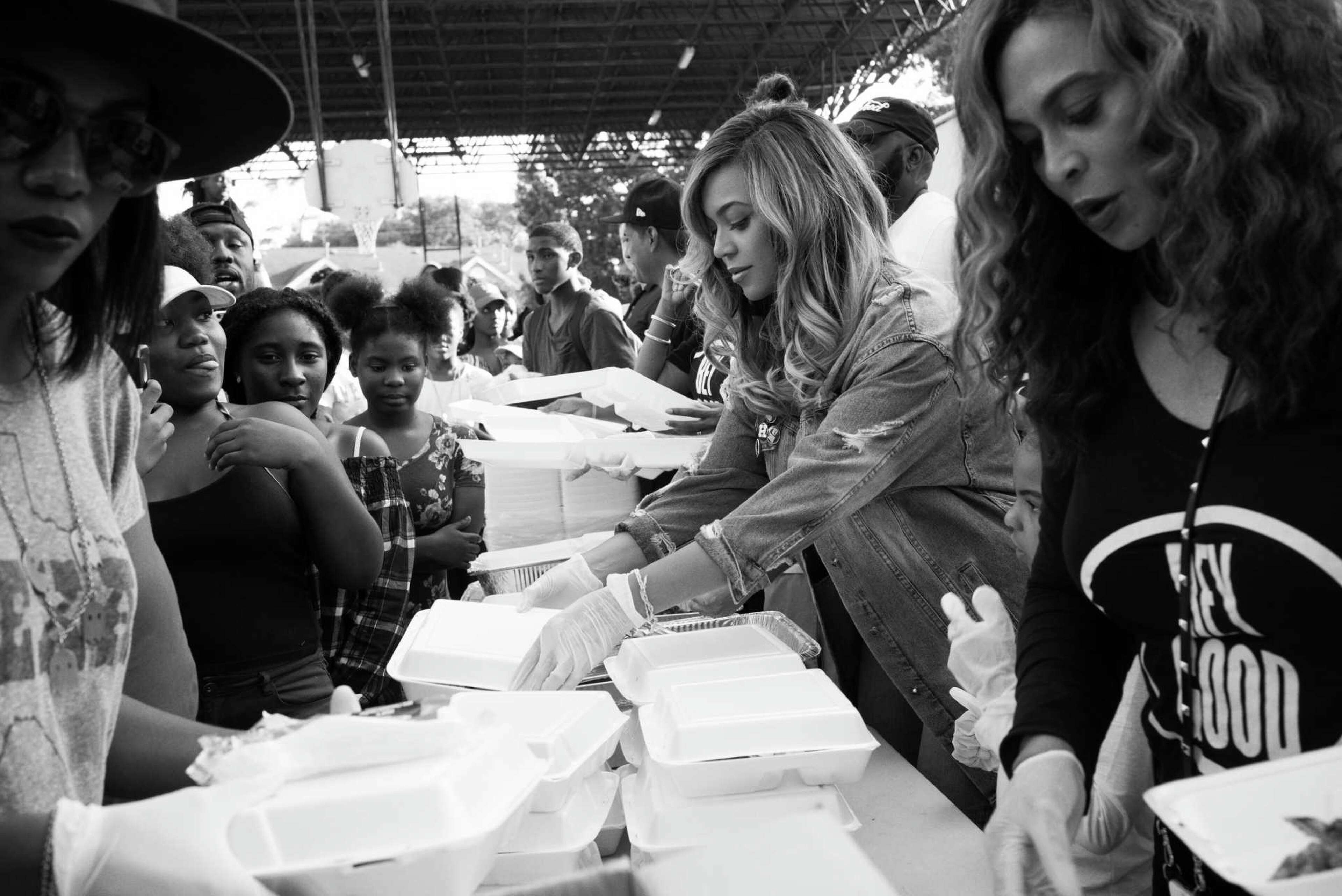 Timeline Beyonce's history of charity and giving back to Houston