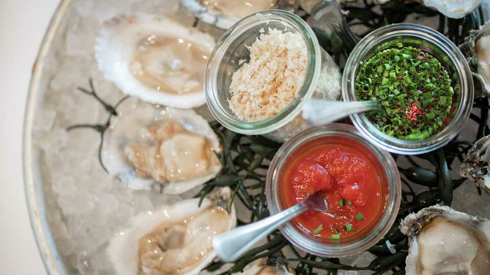 Interactive: 41 spots around Houston to order the best oysters