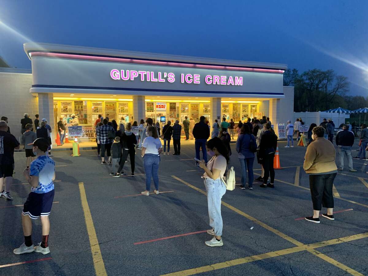 Guptill's ice store cream