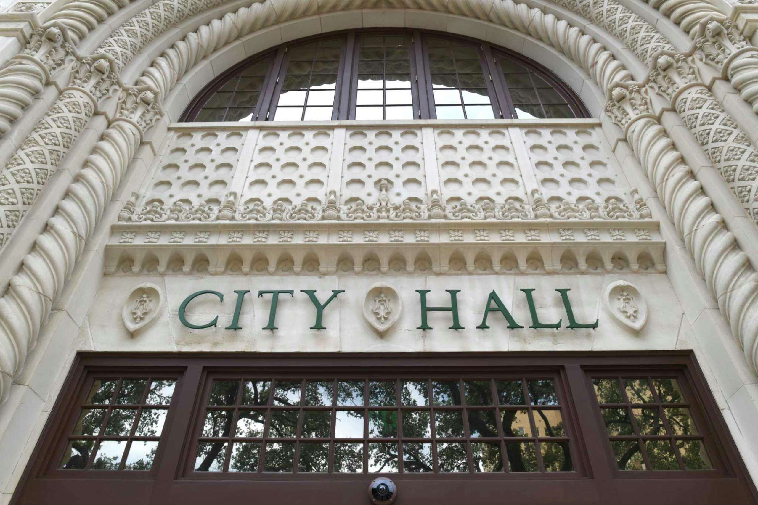 How much do San Antonio city employees make? Search the database