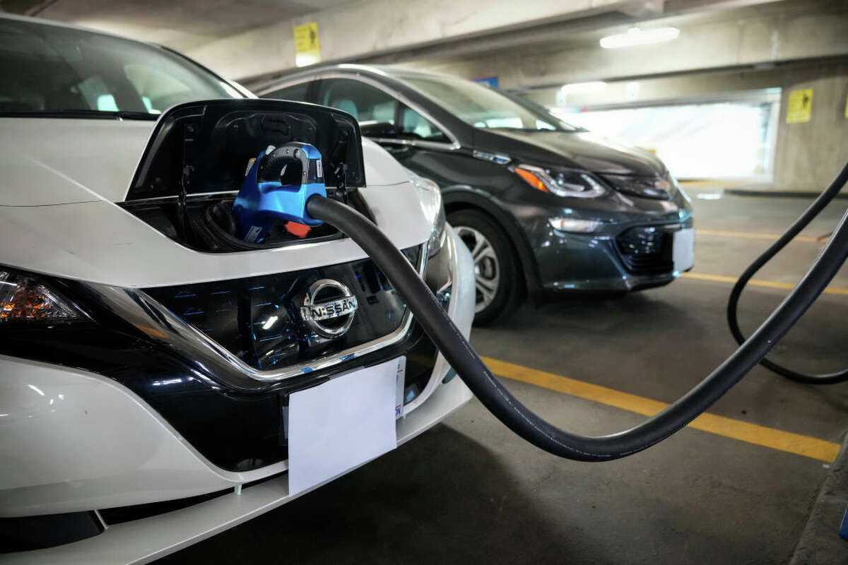 Top Picks Where to charge your electric car in San Antonio