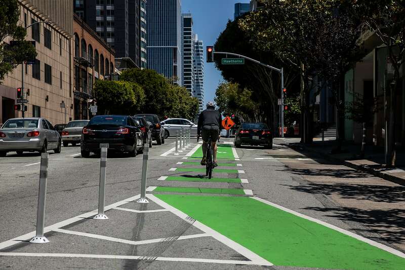 The route heads to Folsom and Hawthorne, where a photo depicts how the bike path is interrupted and becomes a shared space with cars.