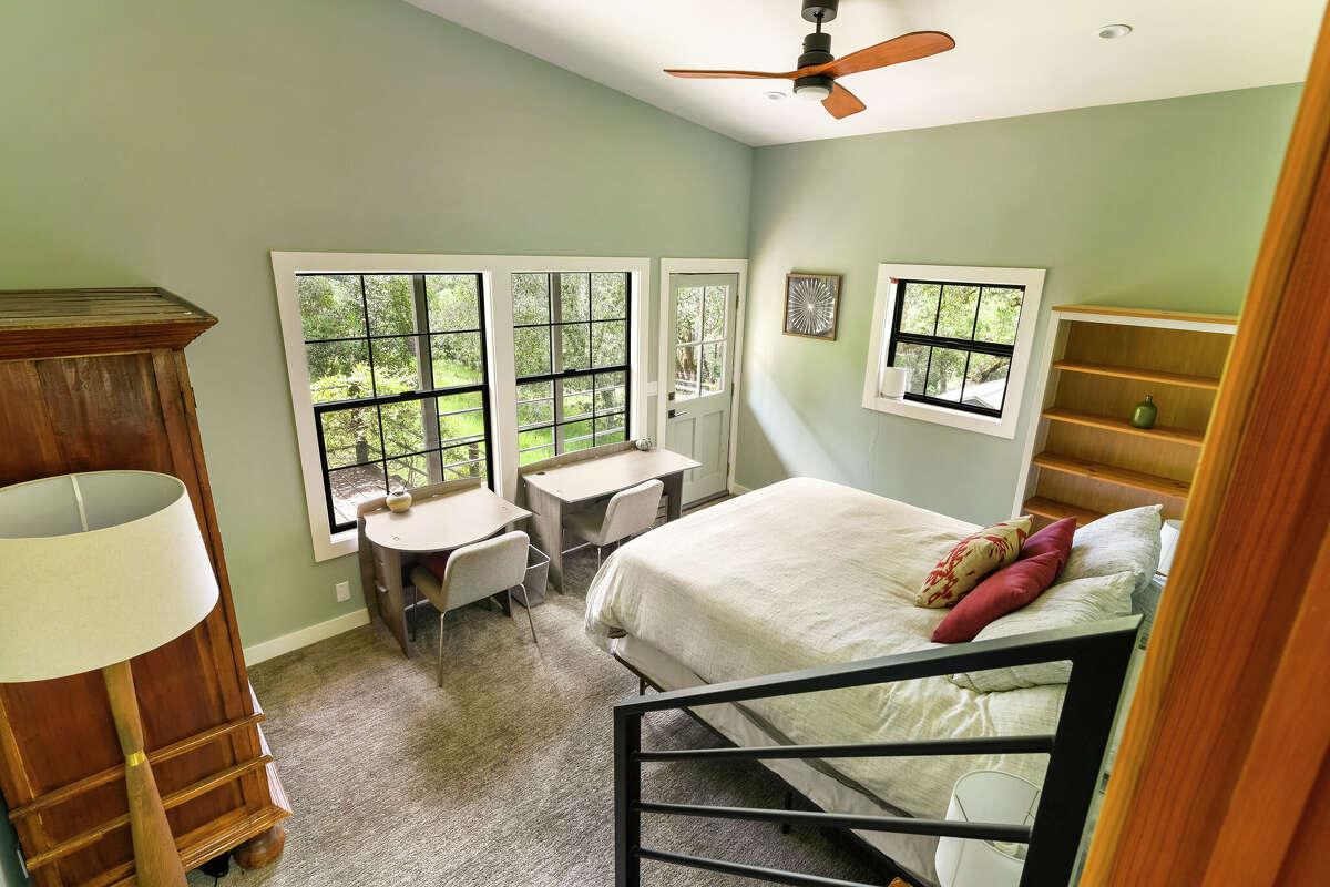 Bidding on Sebastopol home shows frenzied state of the real estate market