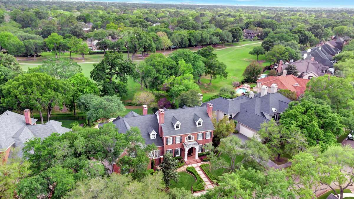 Houston real estate Can you guess the cost of this 6,000squarefoot