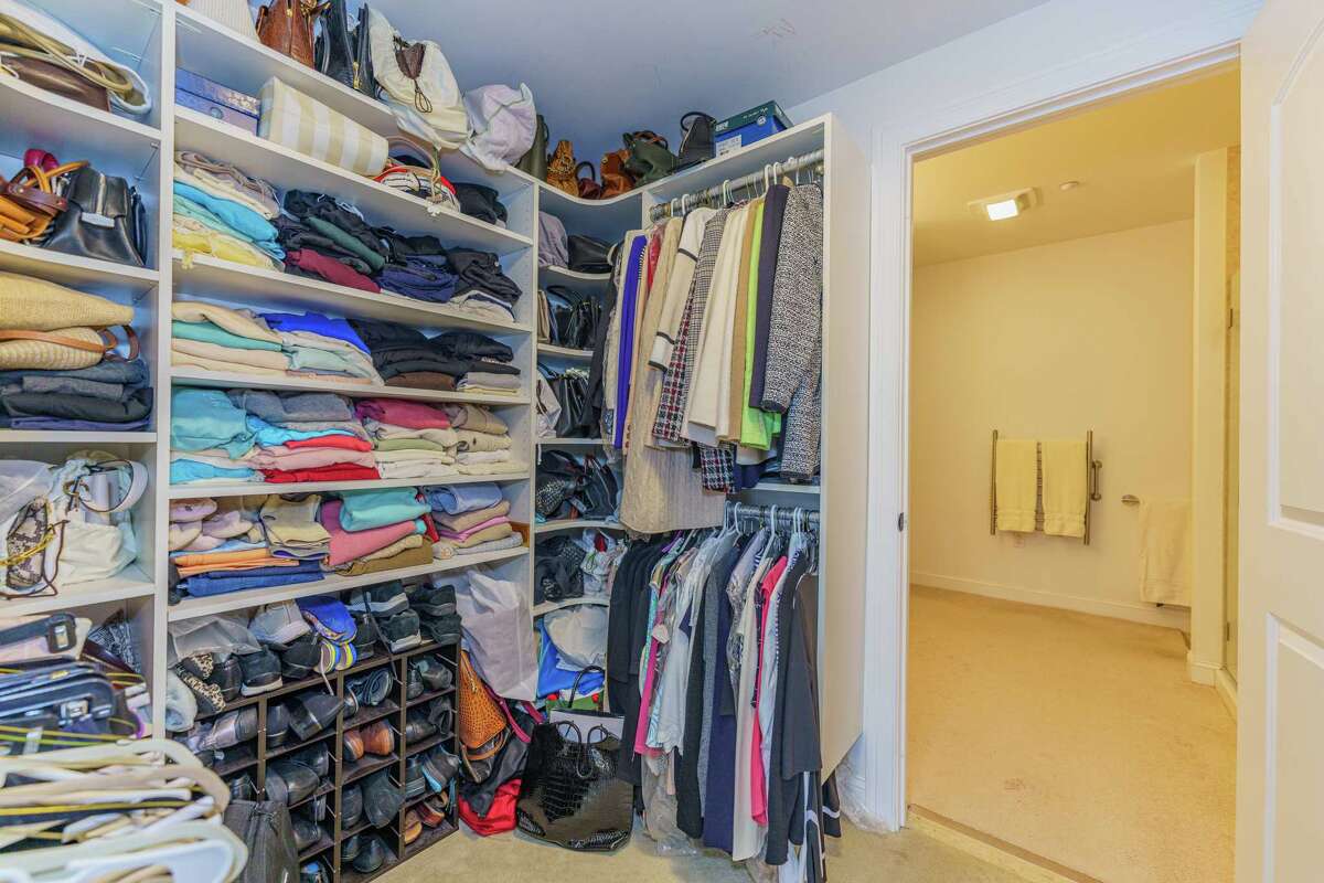 How much does this Albany condo cost?