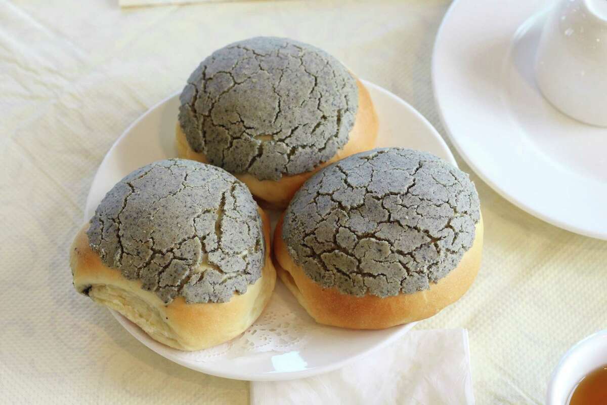 close-up of black sesame baked buns