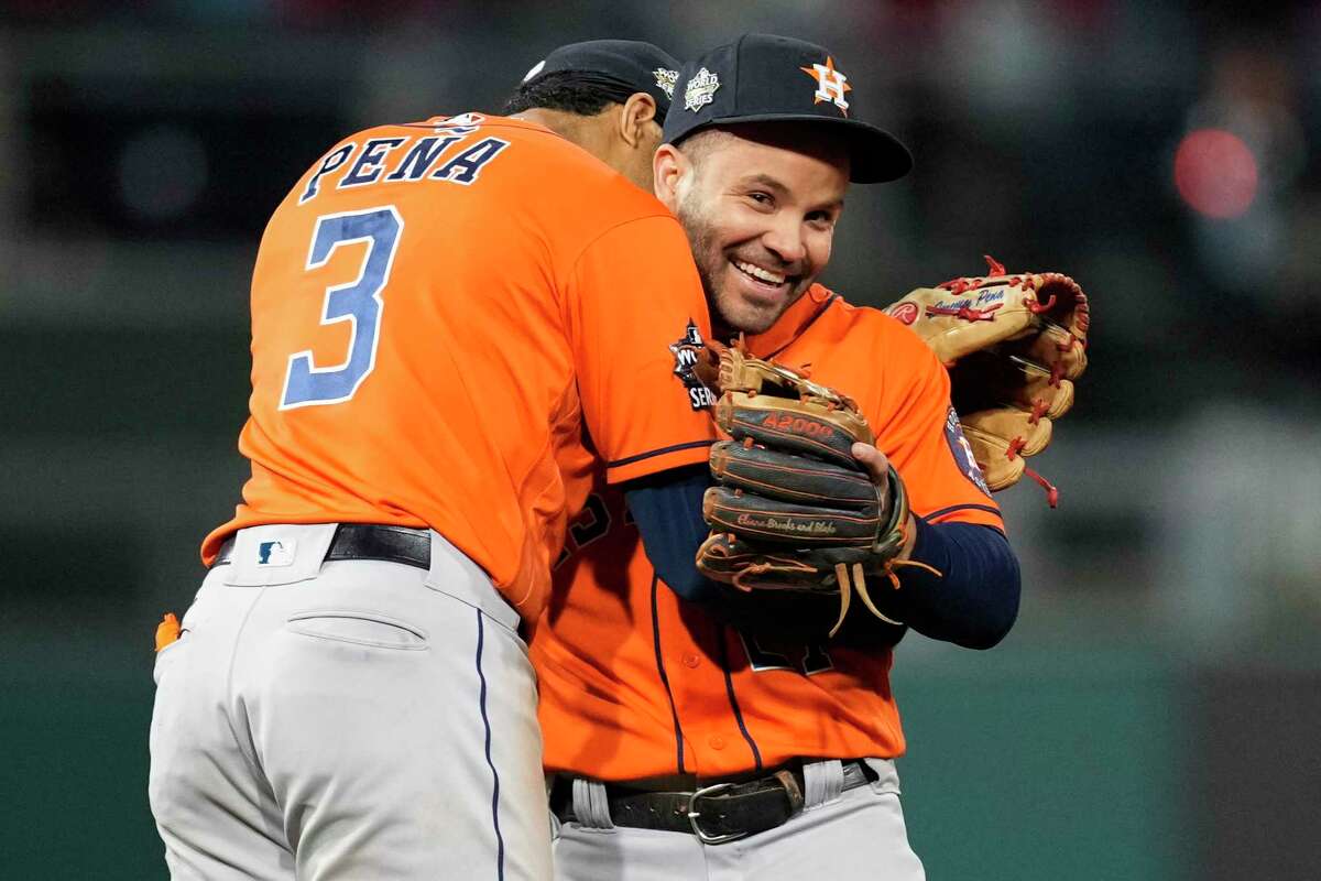 Astros vs. Phillies Top photos from World Series Game 5