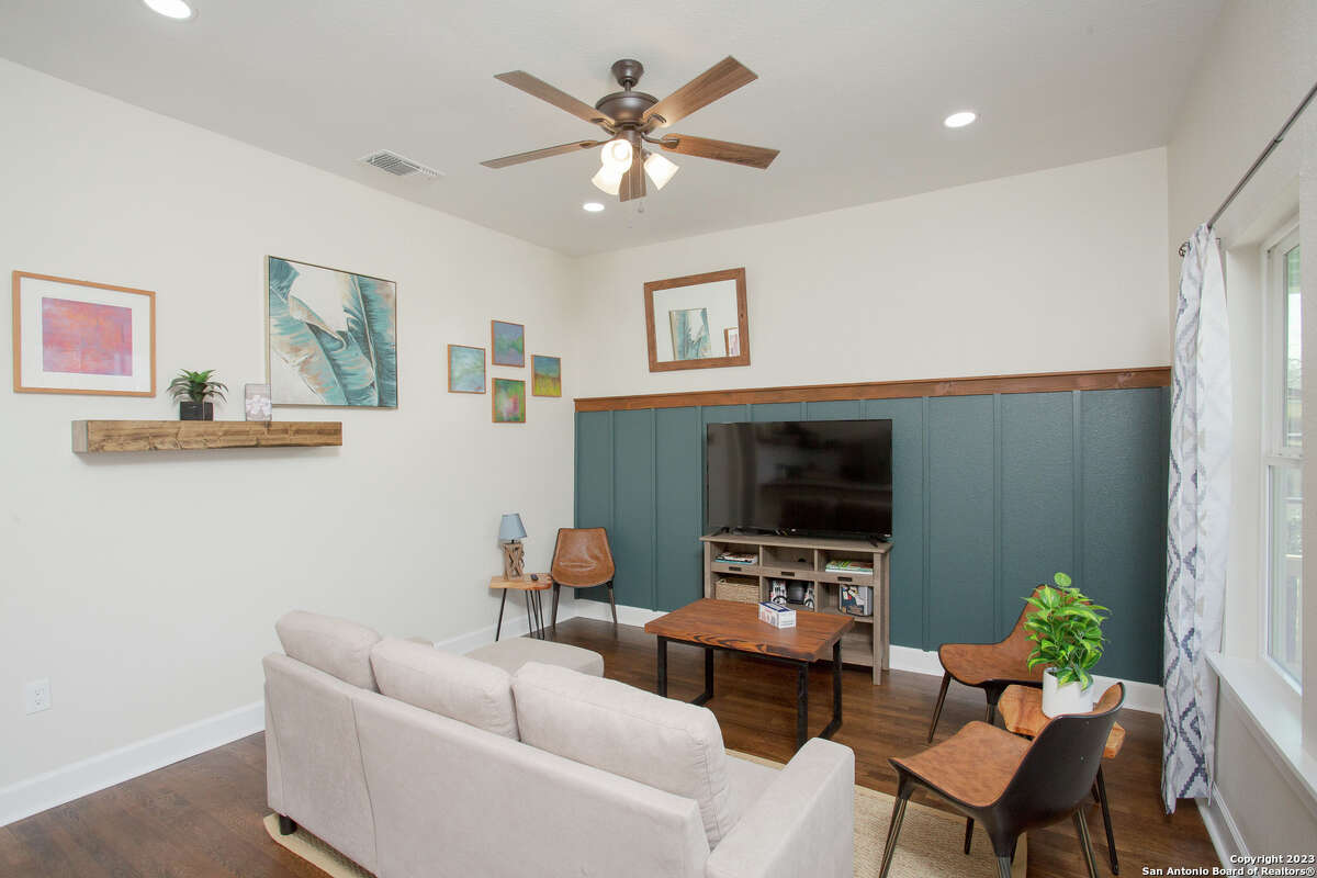 Renovated craftsman home in Denver Heights Can you guess the price?