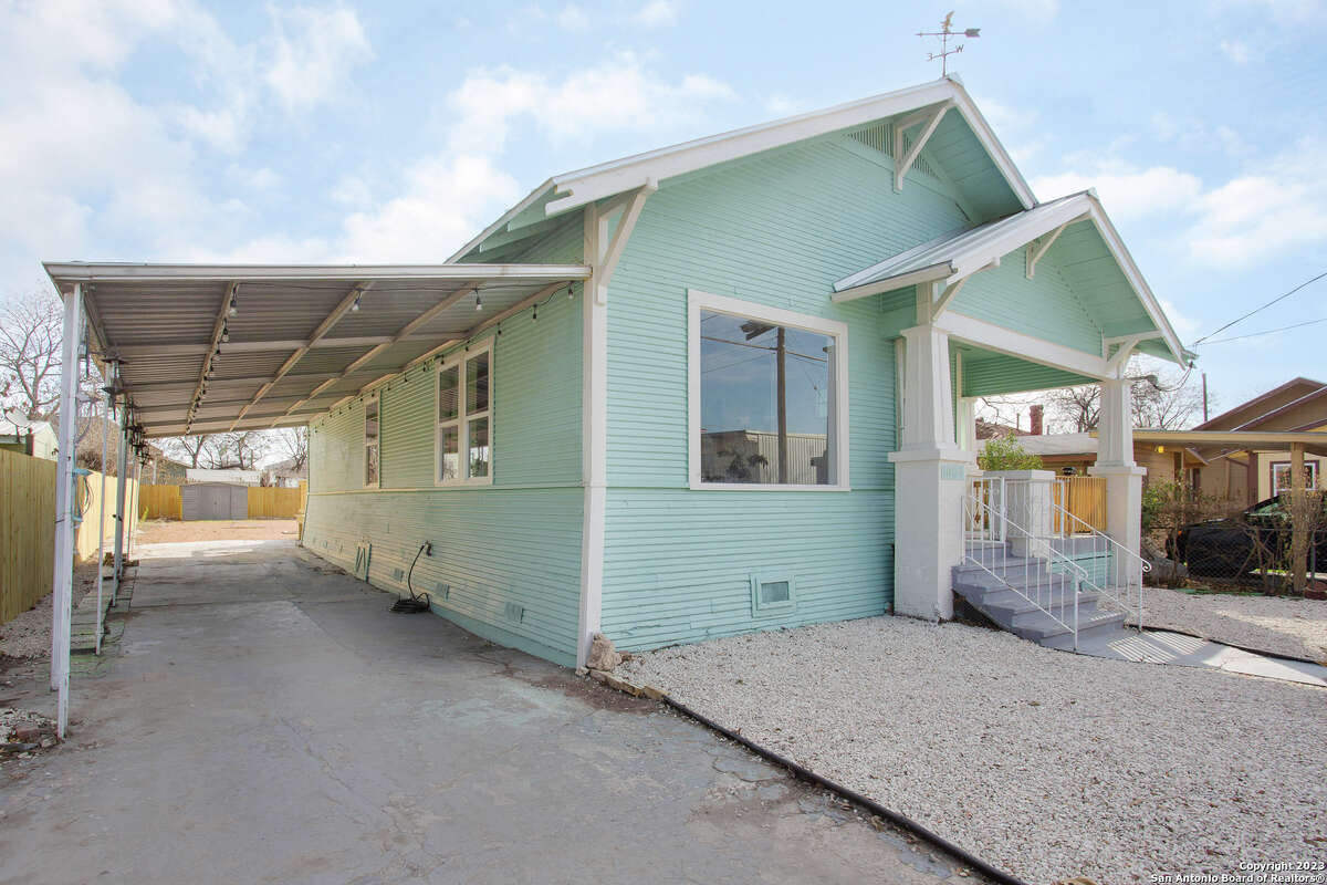 Renovated craftsman home in Denver Heights Can you guess the price?